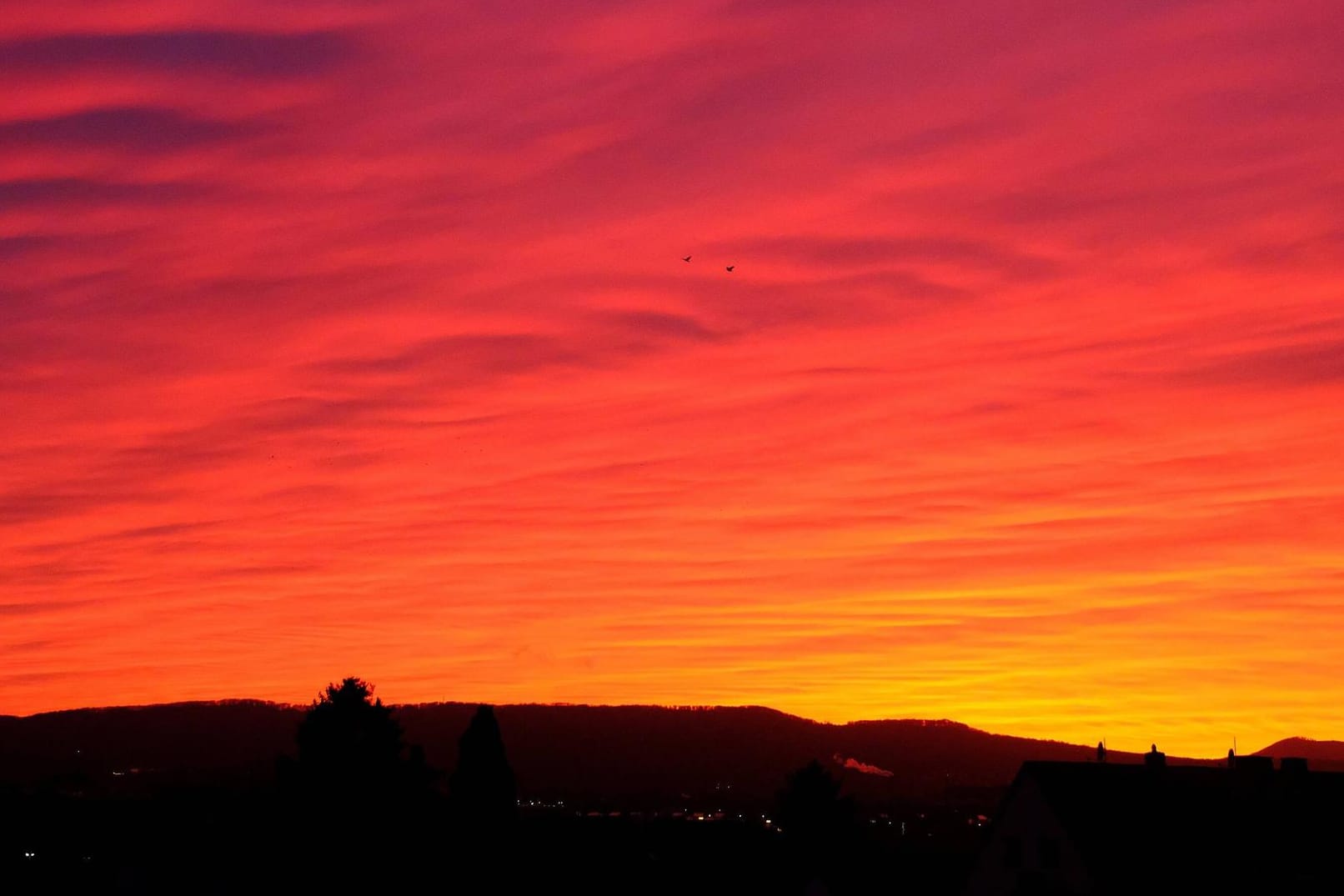 Saharastaub: Er färbt den Himmel und sorgt für spektakuläre Bilder.