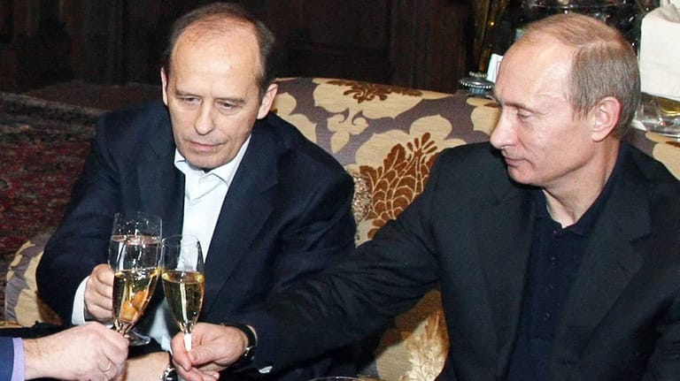 Bortnikow und Putin 2010: Die beiden kennen sich noch aus KGB-Zeiten.