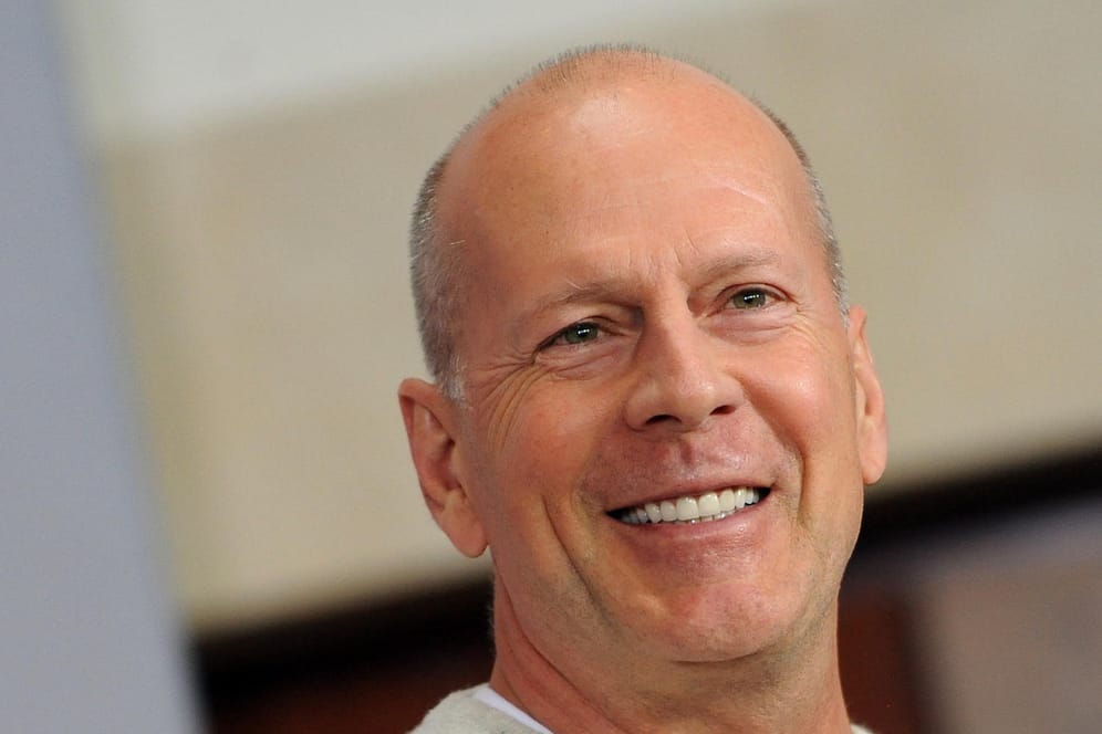 Bruce Willis bei einem Pressetermin: Der US-Schauspieler hat wegen einer Erkrankung seine Karriere beendet.