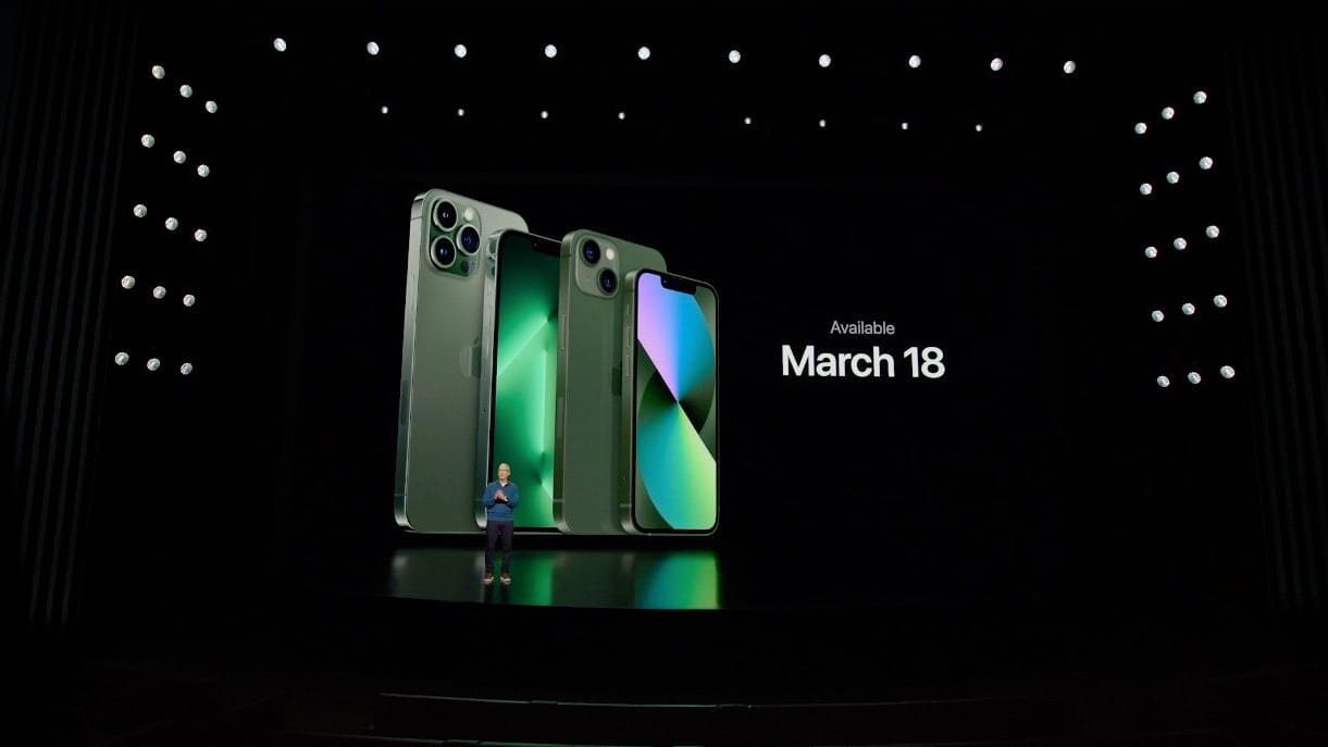 iPhone 13 und 13 Pro in Alpine Green.