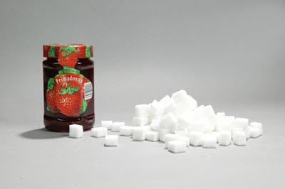 In 450 Gramm Marmelade verstecken sich sage und schreibe 105 Zuckerstückchen.