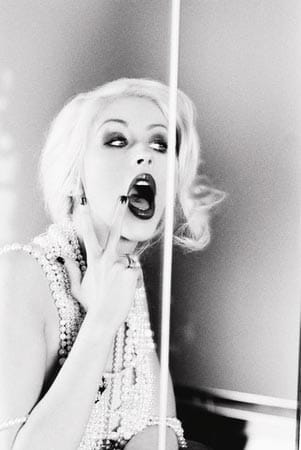 Von Star-Fotografin Ellen von Unwerth lässt Christina Aguilera sich besonders gerne ablichten. Kein Wunder...