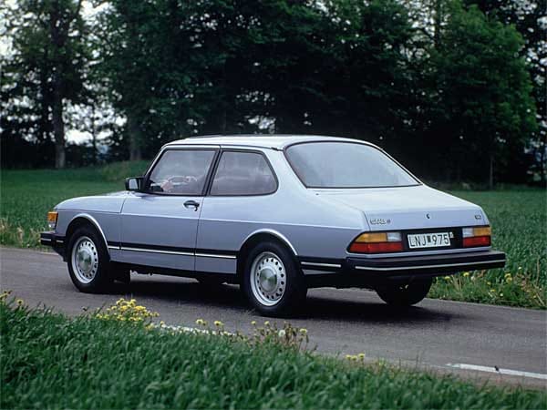 Der Saab 90 - hier von 1985 - war auch auf deutschen Straßen des Öfteren zu sehen.