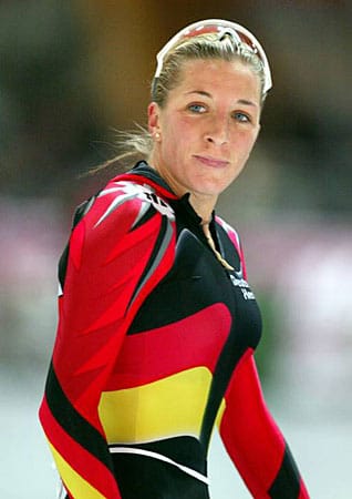 Sie ist das Gesicht des deutschen Eisschnelllaufs: Anni Friesinger-Postma. Die beiden olympischen Goldmedaillen 2002 in Salt Lake City und 2006 in Turin sowie das Mannschaftsgold in Vancouver 2010 gehören zu ihren größten Triumphen.