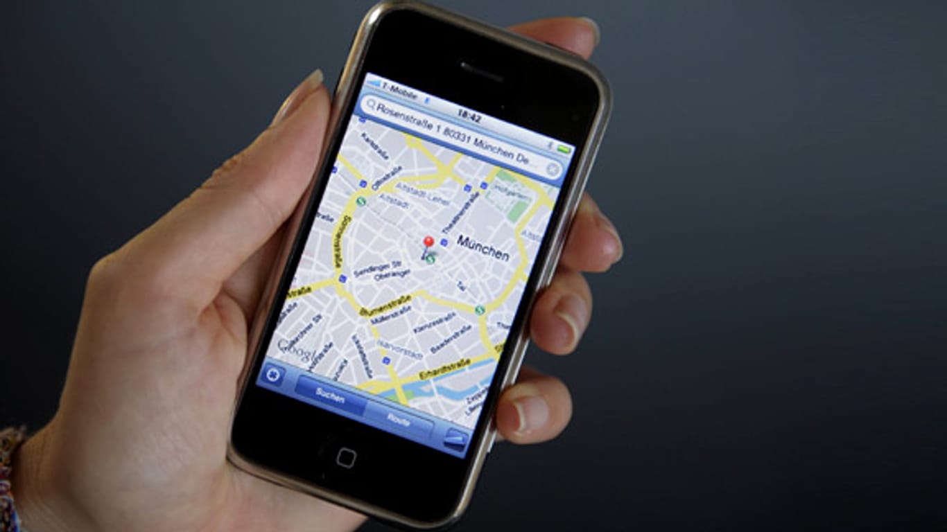 Google-Maps bekommt Konkurrenz: Die Telekom will iPhone-Kunden mit einer Navigationssoftware beschenken (Quelle: imago)