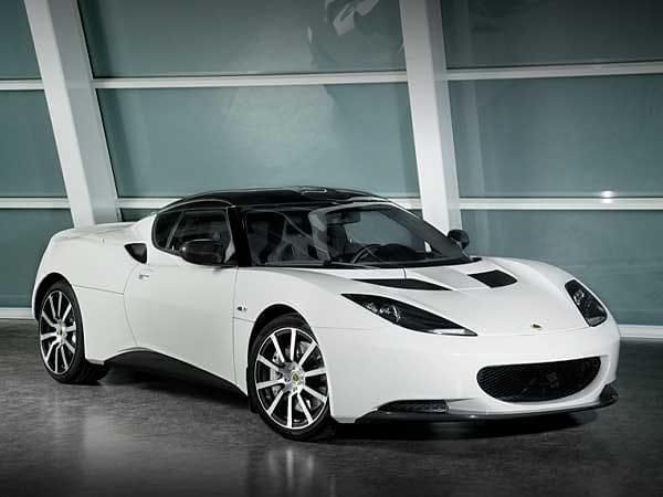 Lotus stellt den Sportler Evora in einer "Carbon"-Version vor: Im Heck sitzt ein Sechszylinder mit 280 PS Leistung