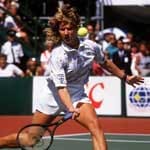 Das deutsche "Wunderkind" Steffi Graf dominierte ab seinem Durchbruch 1987 das Tennisspiel der Damen. Graf gewann insgesamt 22 Grand-Slam-Titel. Mit ihrer starken Vorhand und Beinarbeit ließ sie alle hinter sich, ob Martina Navratilova, Gabriela Sabatini oder Arantxa Sanchez-Vicario.