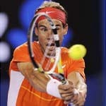 Rafael Nadal spielt besonders auf Sandplätzen erstaunlich begnadet und hält den Rekord der längsten Siegesserie auf Sandplätzen. Der auf Mallorca geborene Spanier begann seine Profi-Karriere 2001 und löste 2008 Roger Federer als Nummer eins der Welt ab.