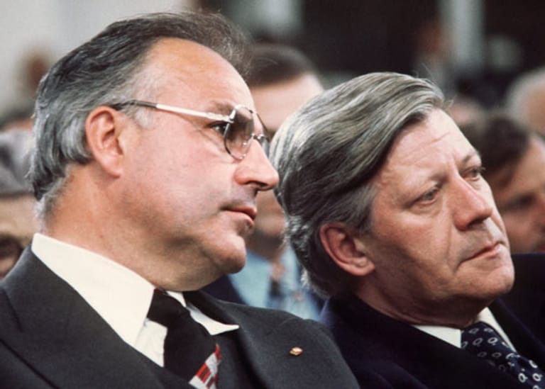 Am 1.Oktober 1982 jedoch erreicht Kohl sein Ziel: Den Bruch der sozialliberalen Koalition nutzt er für ein konstruktives Misstrauensvotum und wird Kanzler.