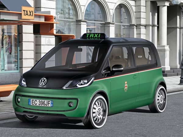Angetrieben wird das emissionsfrei fahrende Taxi von einem Elektromotor mit 116 PS, der von einer Lithium-Ionen-Batterie im Unterboden mit Strom versorgt wird. Die Akku-Kapazität soll Fahrten bis zu 300 Kilometern erlauben.