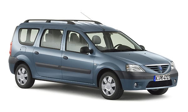 Auch andere Modelle der Renault-Tochter sind günstig zu haben: Der Dacia Logan mit 1,2-Liter-Vierzylinder-Ottomotor mit 75 PS kostet ab 7300 Euro. Die Kombiversion MCV gibt's für 7900 Euro.