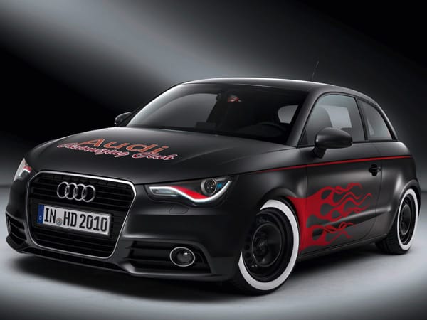 Den klassischen Hot Rod-Stil soll der mit Flammen beklebte Audi A1 vertreten.