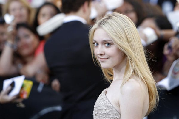 Dakota Fanning wird als Jane zu sehen sein, die dem Vampirclan der Volturi angehört.