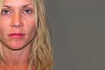 Das Polizeifoto von Schauspielerin Amy Locane