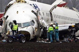 Ein Flieger der Türkisch Airlines stürzte 2009 während der Landung auf dem Amsterdamer Flughafen Schipol ab.