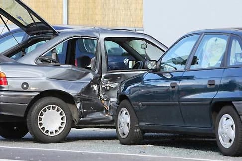 Unfall im Ausland - jetzt gilt es, das Richtige zu tun.