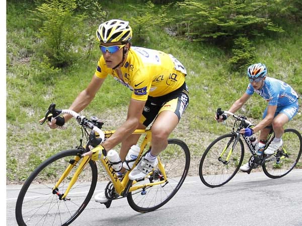Sylvain Chavanel musste am Berg bereits früh abreißen lassen. Der Rest war Schadensbegrenzung für den Franzosen, das maillot jaune ist er allerdings los.