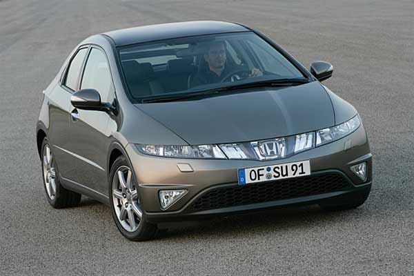 Fast 40 Prozent billiger ist der Honda Civic: In Deutschland ohne Steuern 18.899 Euro, auf Malta 11.759 Euro.