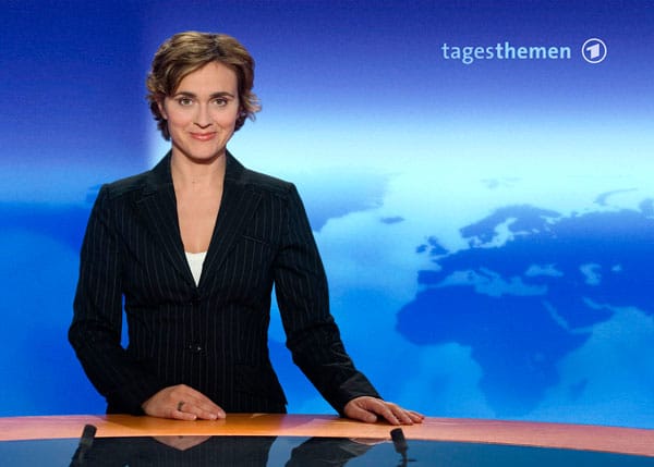 Caren Miosga ist seit dem Sommer 2007 bei den ARD-"Tagesthemen". Sie kam für Anne Will.