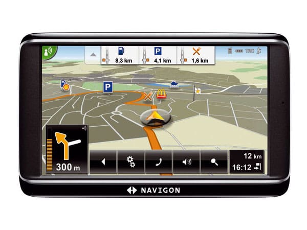 Navigon 70 Premium: Navigationsgerät mit unzähligen Extras.