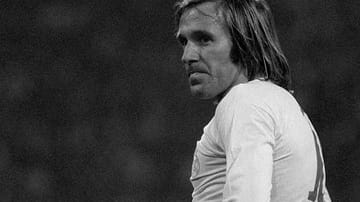Günter Netzer machte 1973 den Anfang. Der begnadete Mittelfeldspieler von Borussia Mönchengladbach hatte bei den Königlichen einige Anlaufschwierigkeiten, holte im zweiten Jahr aber die Meisterschaft und in der Saison danach das Double.