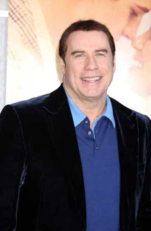 John Travolta im März 2010: Die Kurzhaar-Frisur sitzt.