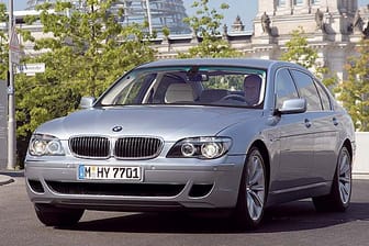 BMW 7er: Die 7er Limousine ist unter Autoknackern ein beliebtes Modell. Vor allem die Varianten mit V8-Motor. Von 1000 Modellen mit Kaskoversicherung wurden 2009 in Deutschland sieben gestohlen.