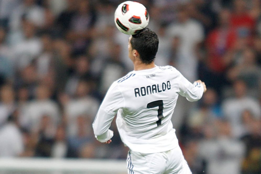 Platz Eins: Der beliebteste Fußballer bei Facebook ist Cristiano Ronaldo von Real Madrid. Der portugiesische Nationalspieler hat 11.790.107 Millionen Fans im sozialen Netzwerk.