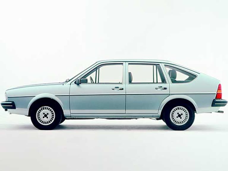 Auch die zweite Generation des VW Passat kam wieder als Schrägheck-Modell.