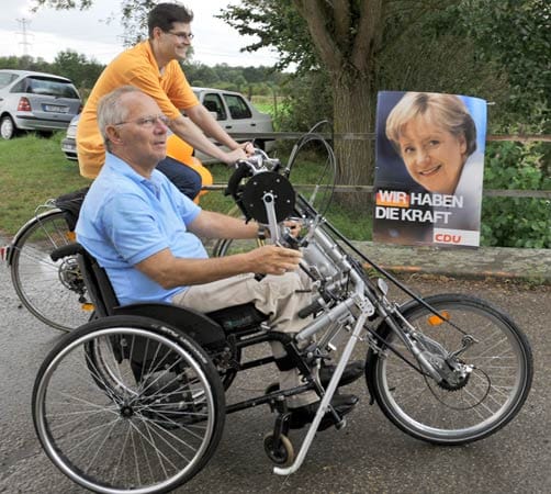 Im Wahlkampf 2009 wirbt er in seinem Wahlkreis Offenburg. Dort hat Schäuble seit 37 Jahres bei jeder Bundestagswahl das Direktmandat geholt