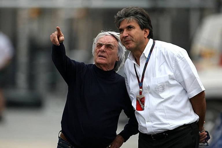Ecclestones rechte Hand und der Fahrerlager-Chef der Formel 1: Pasquale Lattuneddu. Im Schatten seines Chefs ist er zu einem der mächtigsten und einflussreichsten Männer hinter den Kulissen der Formel 1 geworden.