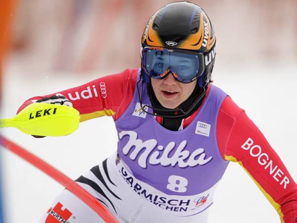 Katharina Dürr ist wie ihre jüngere Schwester Lena Mitglied des SV Germering. Ihr bislang bestes Weltcupergebnis erreichte die 21-Jährige im Januar 2010 mit Platz fünf im Slalom von Flachau.