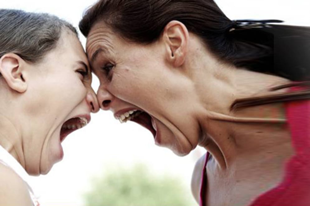 Streit zwischen Eltern und Kind ist in den meisten Familien Alltag. (Bild: imago)