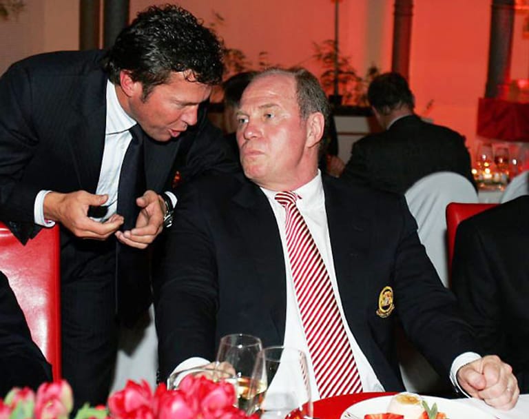 Nicht mehr zu kitten: Lothar Matthäus verscherzte es sich bei einem Streit um Gagen aus einem Abschiedsspiel im Jahr 2000. Hoeneß giftete: "Solange ich und der Kalle Rummenigge etwas zu sagen haben, wird der nicht mal Greenkeeper im neuen Stadion."