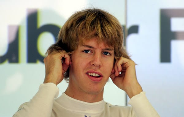 Richtig startet Vettel dann als Testfahrer für BMW durch...