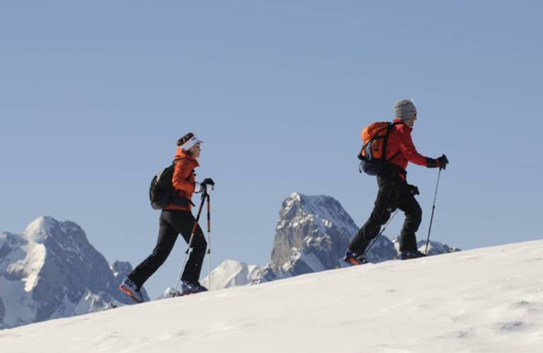 Langlauf lässt sich laut ADAC-Skiguide am besten in Gstaad betreiben - knapp 200 Kilometer Loipen gibt es dort.