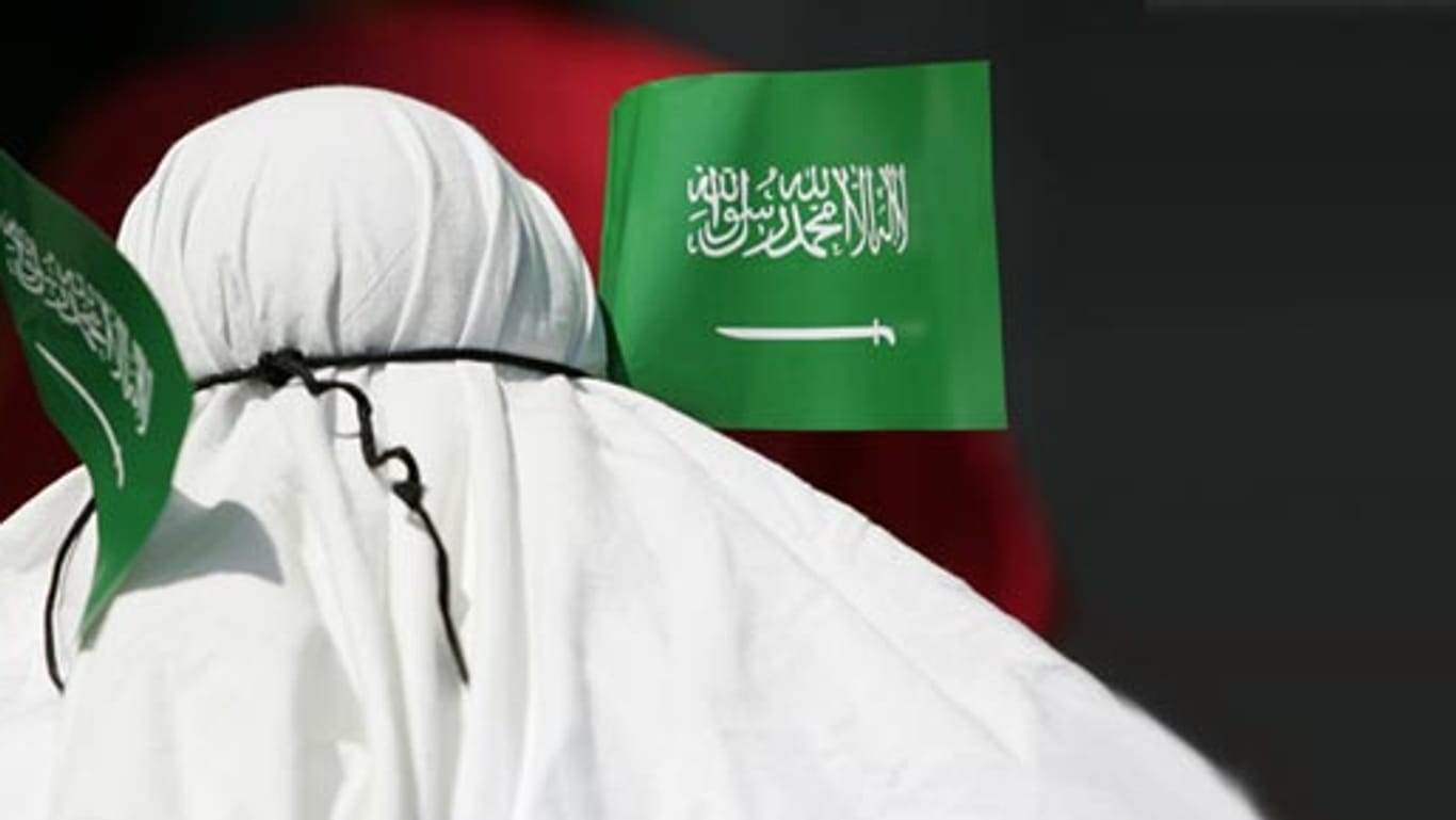 Nach Außen sind die Saudis strenge Muslime - doch die Realität sieht für die junge Oberschicht anders aus