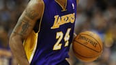 Lakers-Star Kobe Bryant arbeitete immer ein seinem Saubermann-Image. Doch doch die glatte Oberfläche bekam 2003 Kratzer: Eine Frau zeigte ihn wegen Vergewaltigung an. Zu einem Urteil gegen den heute 32-Jährigen kam es nicht. Es wird vermutet, dass die Frau wegen der Zahlung einer hohen Geldsumme nicht gegen Bryant aussagte.