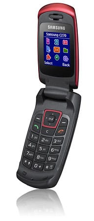 Das Samsung SGH-C270 ist das einzige Klapphandy unter unseren Favoriten. Erwähnenswerte Extras gibt es bei diesem Handy keine. Doch die solide Verarbeitung und der Preis von gerade mal 30 Euro bescherte dem Gerät noch im März 2010 auf Tariftipp.de eine Preis-Leistungs-Bewertung von 89 Prozent.