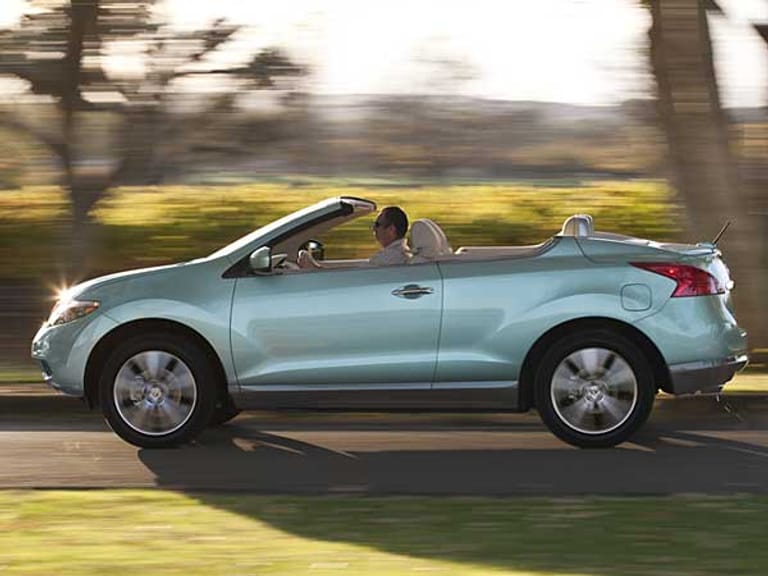 Auto-Neuheiten 2011: Hoch auf dem offenen Wagen: Nissan bringt das SUV Murano als Cabrio.