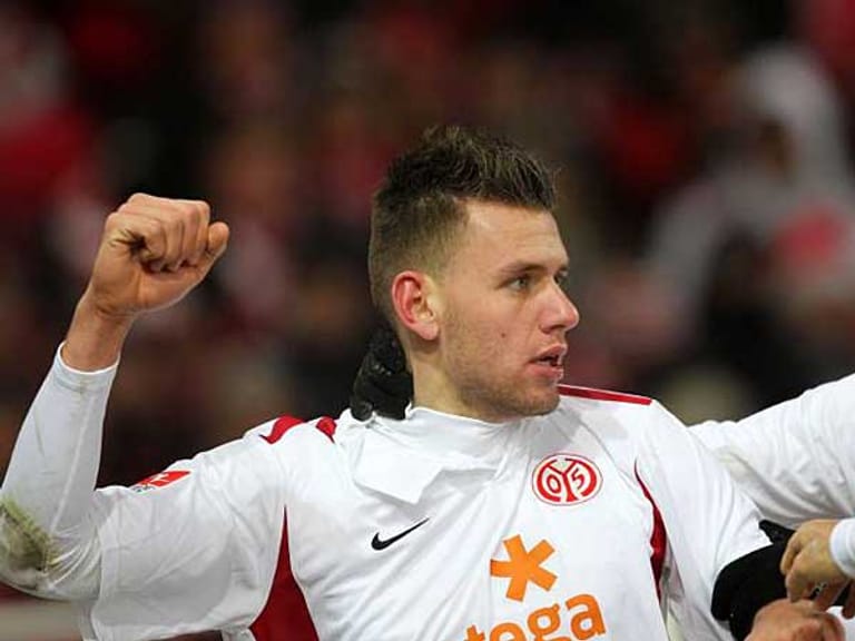 Ein Schnäppchen von Real Madrid? Ja, das gibt's: Adam Szalai hat seinen Marktwert durch überragende Leistungen bei Mainz 05 inzwischen auf drei Millionen Euro versechsfacht.