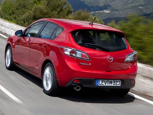 Mazda3 1,6 MZR: 18,3 Liter Verbrauch; 25,62 Euro Kosten auf 100 km.