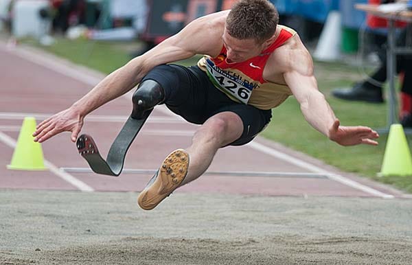 Weltrekordsprung zur Goldmedaille: Markus Rehm sichert sich mit 7,09 Meter den Titel. (Quelle: tsvbayer04.de)