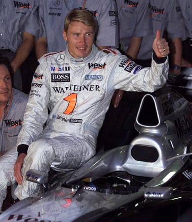 Mika Häkkinen war einer der größten Konkurrenten von Michael Schumacher. 1998 und '99 gewann er die Fahrerwertung im McLaren-Mercedes. In 161 Rennen stand der Finne 51 mal auf dem Treppchen, 20 mal ganz oben.