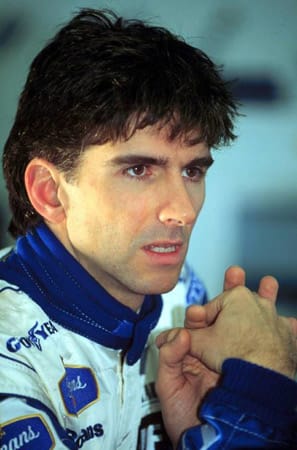 Damon Hill ist ebenfalls Sohn eines ehemaligen Rennfahrers. Sein Vater Graham wurde auch Weltmeister in der Königsklasse des Motorsports. Damon gelang dies im Wettstreit mit Michael Schumacher im Jahr 1996.