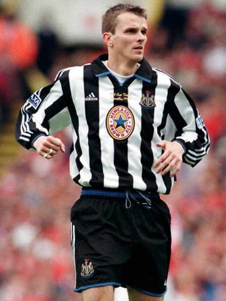 Dietmar Hamann wechselte 1999 vom FC Bayern München auf die Insel zu Newcastle United. Der Rekordmeister strich 6,75 Millionen Euro Ablöse ein. Dietmar Hamann wechselte 1999 vom FC Bayern München auf die Insel zu Newcastle United. Der Rekordmeister strich 6,75 Millionen Euro Ablöse ein.