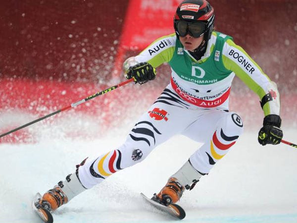 Der 19-jährige Stefan Luitz trat erstmals bei der Ski-WM in Garmisch ins Rampenlicht, als er im Teamwettbewerb, Riesenslalom und Slalom für die deutsche Mannschaft an den Start ging. Er gilt als eine der größten deutschen Nachwuchshoffnungen im alpinen Skisport und gewann bei der Junioren-WM 2010 bereits Silber.