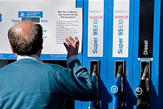 Hohe Preise an der Tankstelle: Superbenzin ist auf einem Jahreshoch.