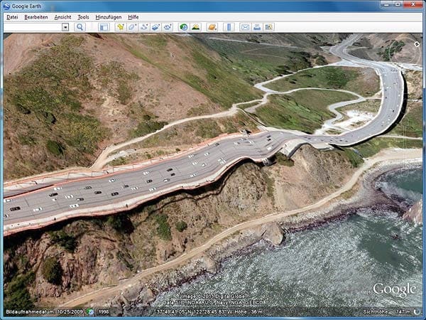 Google Earth: Schnellstraße bei San Francisco, USA (Screenshot: t-online.de)