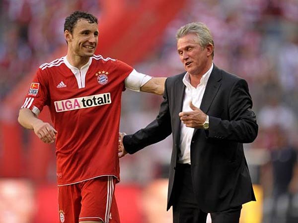 Vor dem Niederländer beendet "Don Jupp" (re.) als Trainer der Bayern die Saison 2009, ...